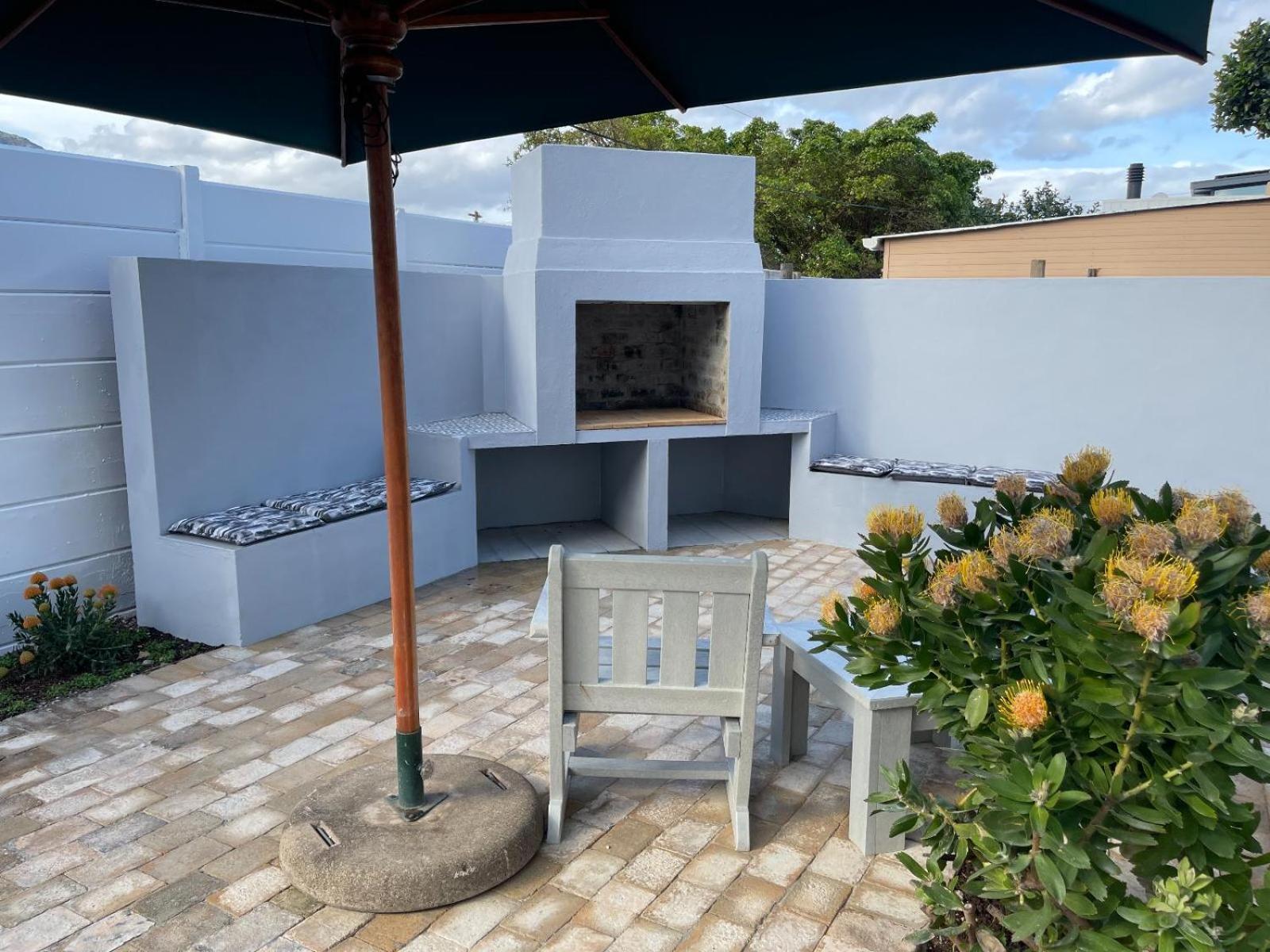 Hotel Footprints In Kleinmond Extérieur photo