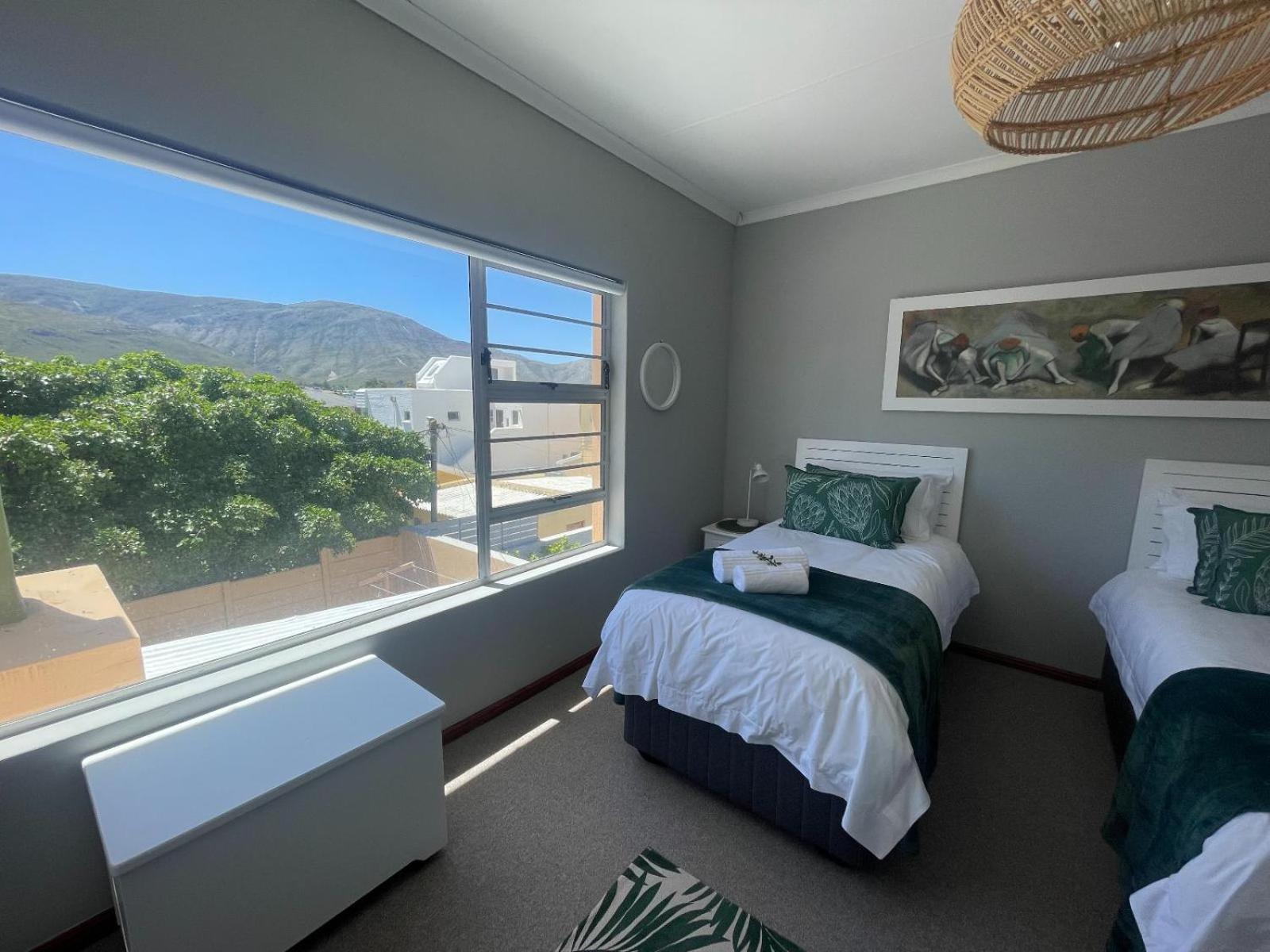 Hotel Footprints In Kleinmond Extérieur photo
